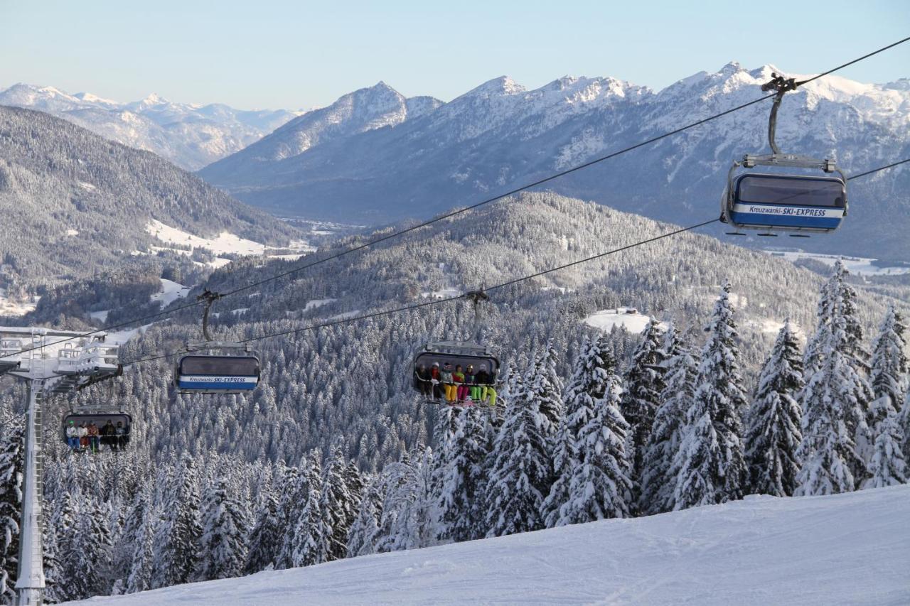 Bayern Resort Hotel - Adults Only - Mit Zugspitzblick - Eibsee-Naehe - Wellnessbereich - Naturpool Im Sommer Grainau Εξωτερικό φωτογραφία