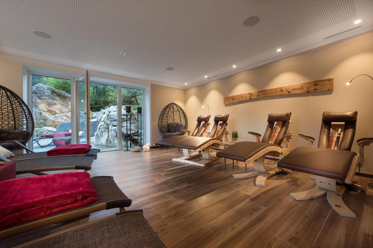 Bayern Resort Hotel - Adults Only - Mit Zugspitzblick - Eibsee-Naehe - Wellnessbereich - Naturpool Im Sommer Grainau Εξωτερικό φωτογραφία
