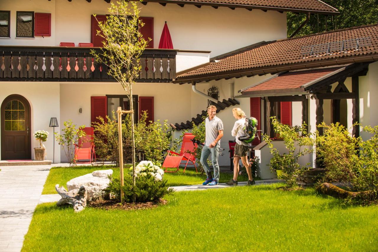 Bayern Resort Hotel - Adults Only - Mit Zugspitzblick - Eibsee-Naehe - Wellnessbereich - Naturpool Im Sommer Grainau Εξωτερικό φωτογραφία