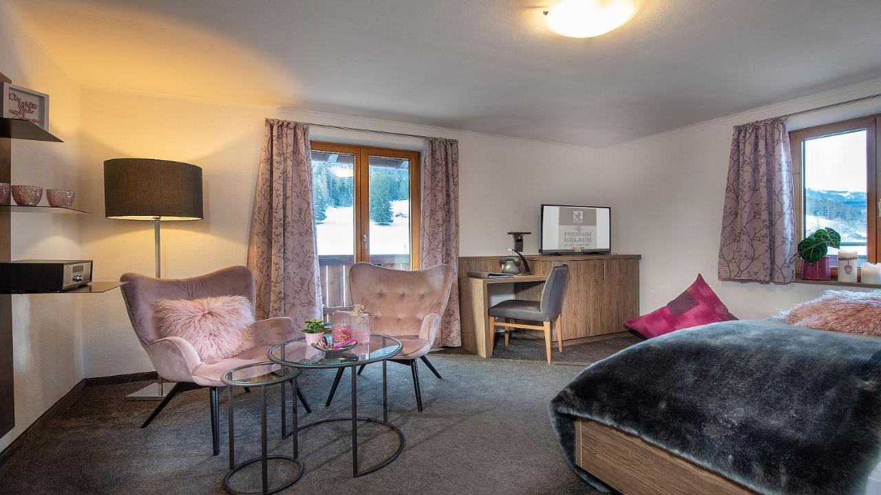 Bayern Resort Hotel - Adults Only - Mit Zugspitzblick - Eibsee-Naehe - Wellnessbereich - Naturpool Im Sommer Grainau Εξωτερικό φωτογραφία