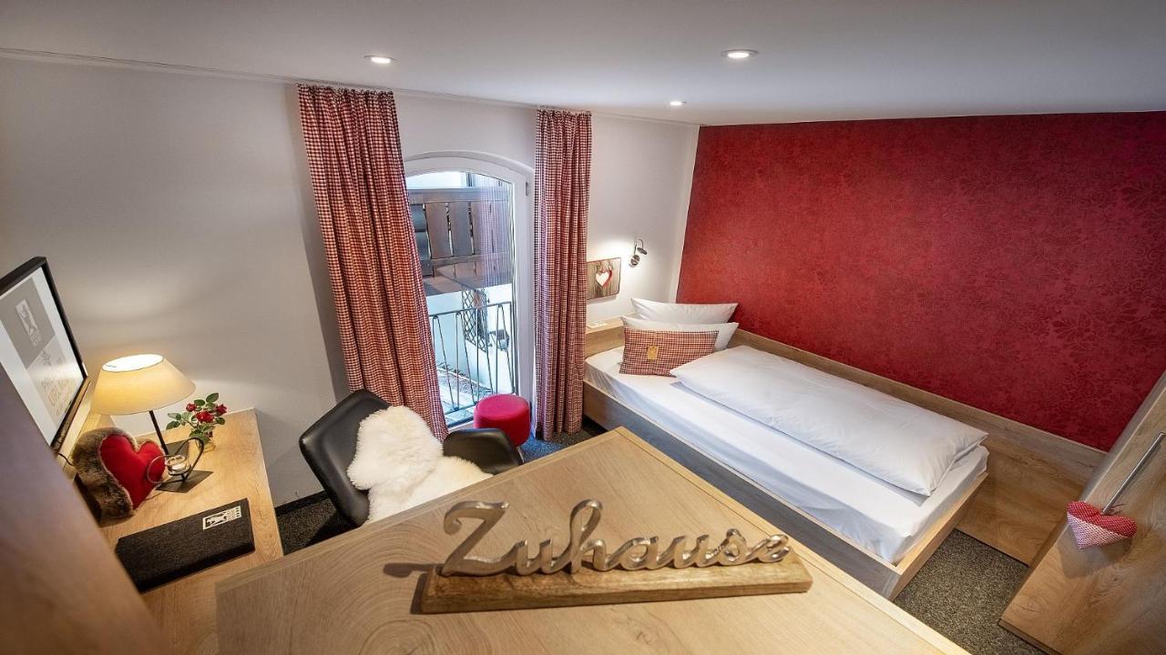 Bayern Resort Hotel - Adults Only - Mit Zugspitzblick - Eibsee-Naehe - Wellnessbereich - Naturpool Im Sommer Grainau Εξωτερικό φωτογραφία