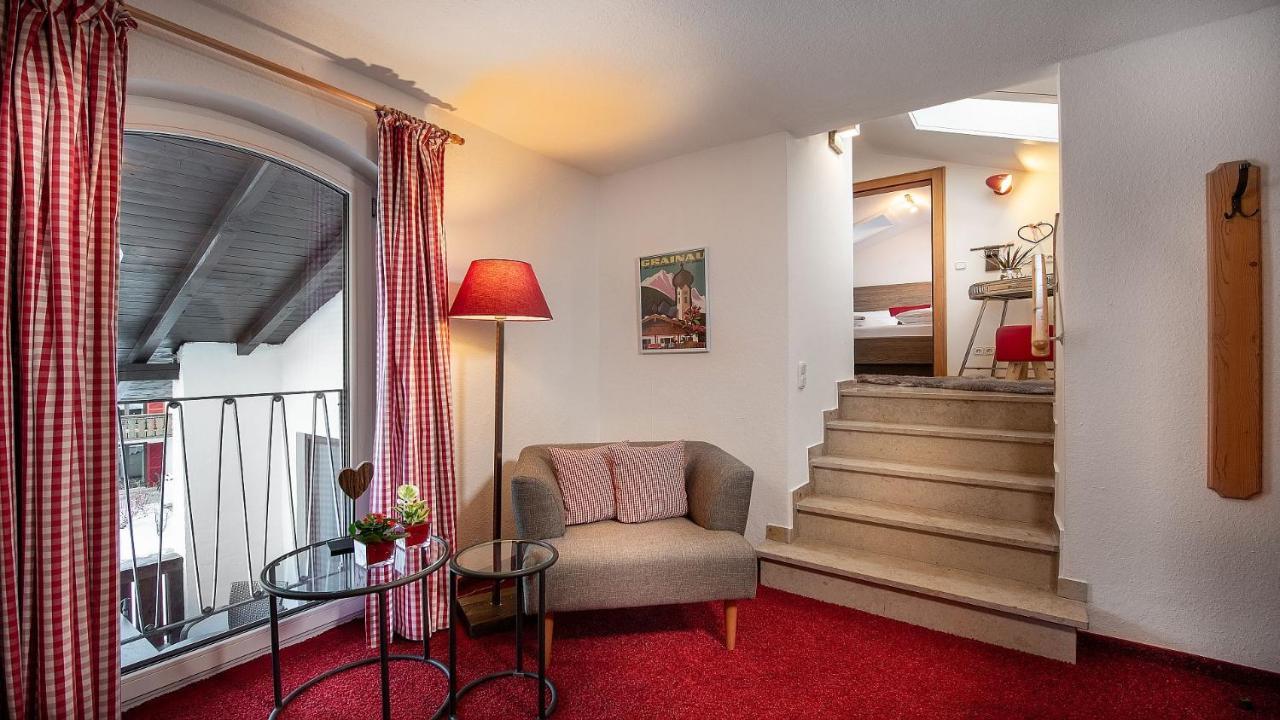 Bayern Resort Hotel - Adults Only - Mit Zugspitzblick - Eibsee-Naehe - Wellnessbereich - Naturpool Im Sommer Grainau Εξωτερικό φωτογραφία